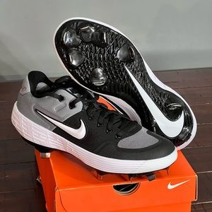 Nike alpha huarache elite 2 low metal cleat